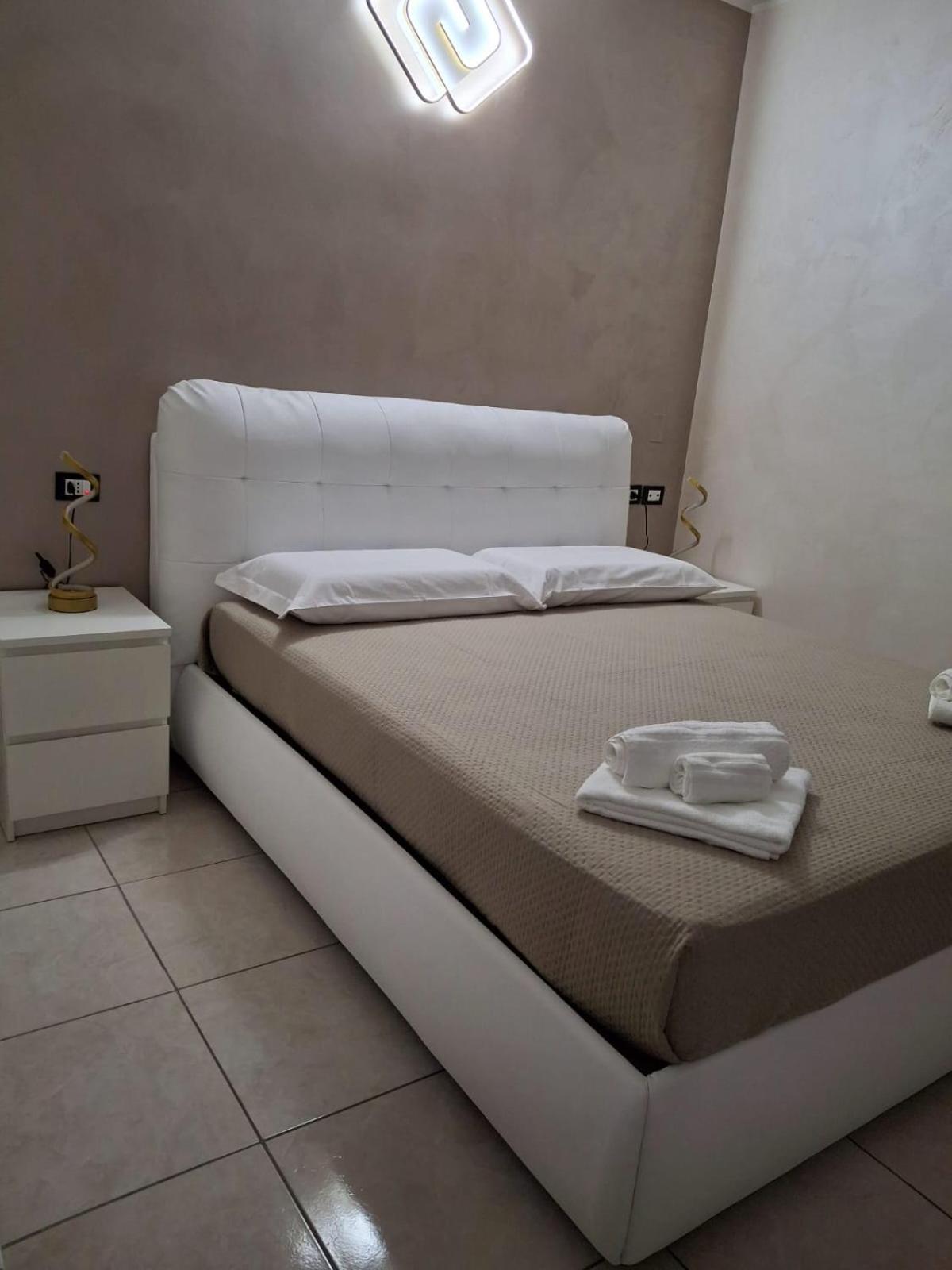B&B La Ninfa Del Lago Lesina Exterior photo